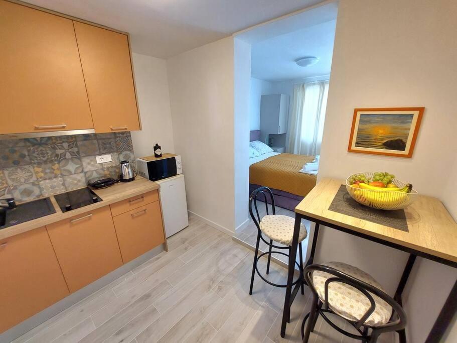 City Beach Apartment Makarska Buitenkant foto